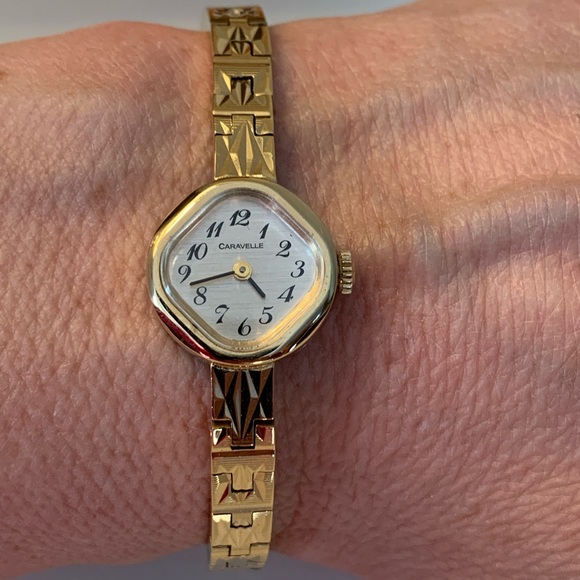 1970’s Vintage wind up Bulova Caravelle Watch! - Picture 3 of 12